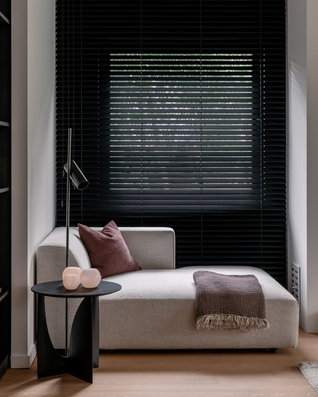 BASIL - Albast theelicht