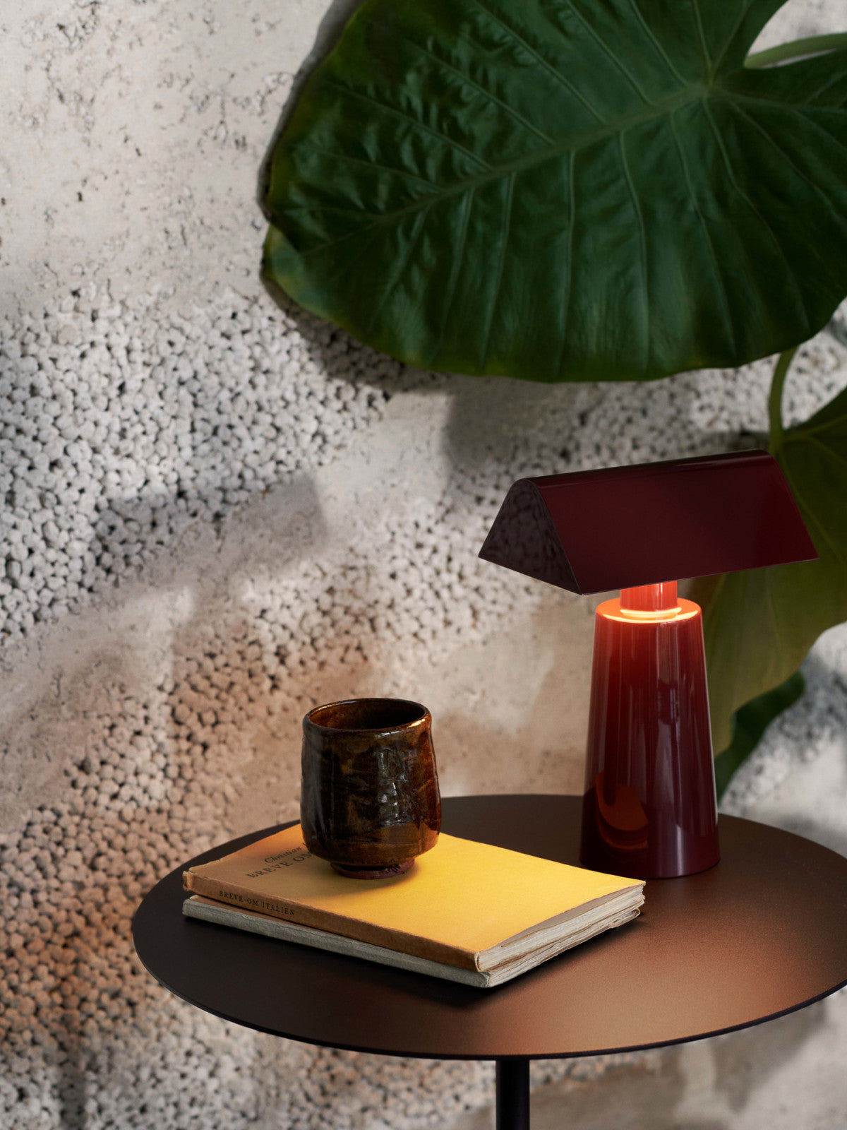 CARET- Draagbare lamp