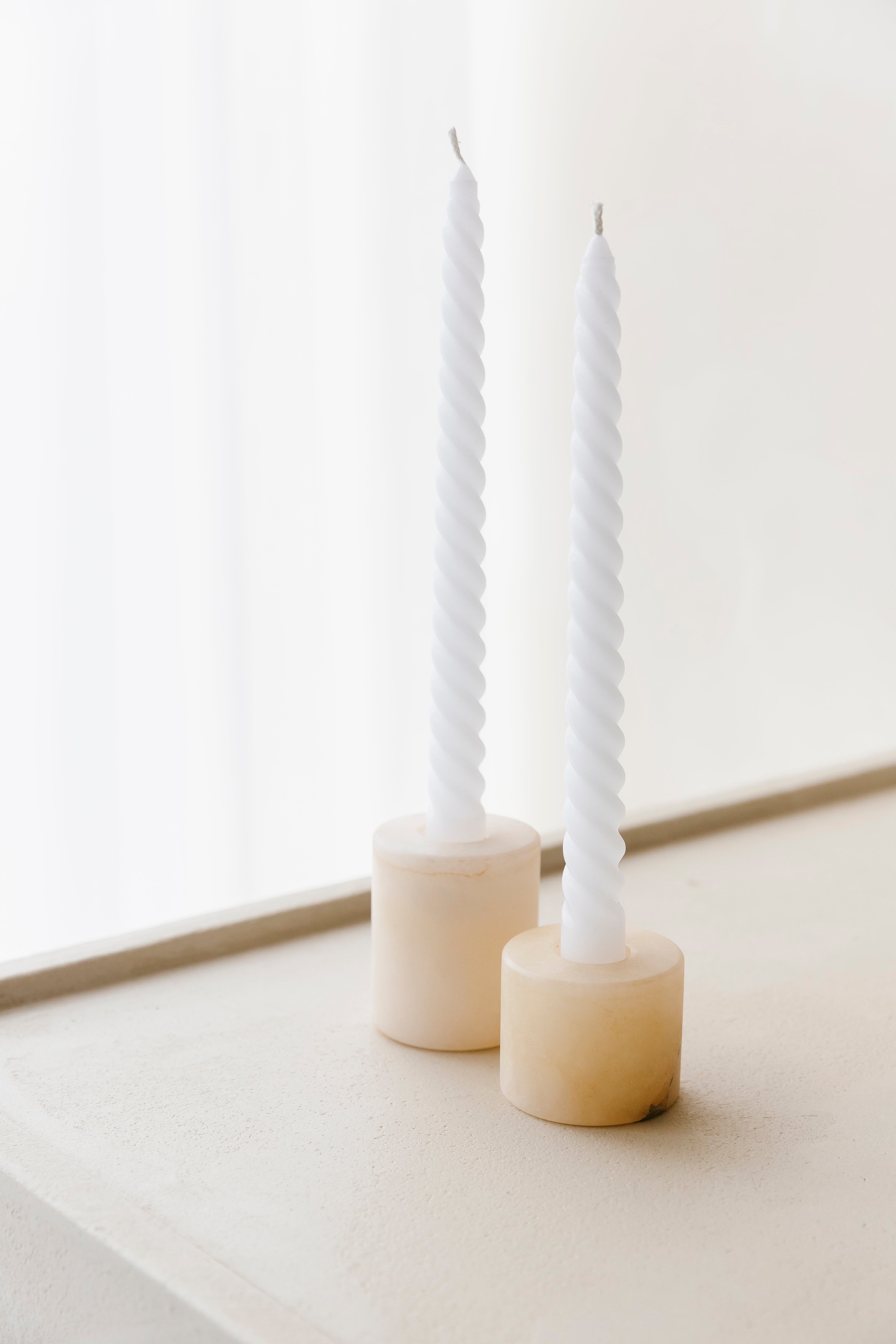 CARO BEIGE - candle holder albast