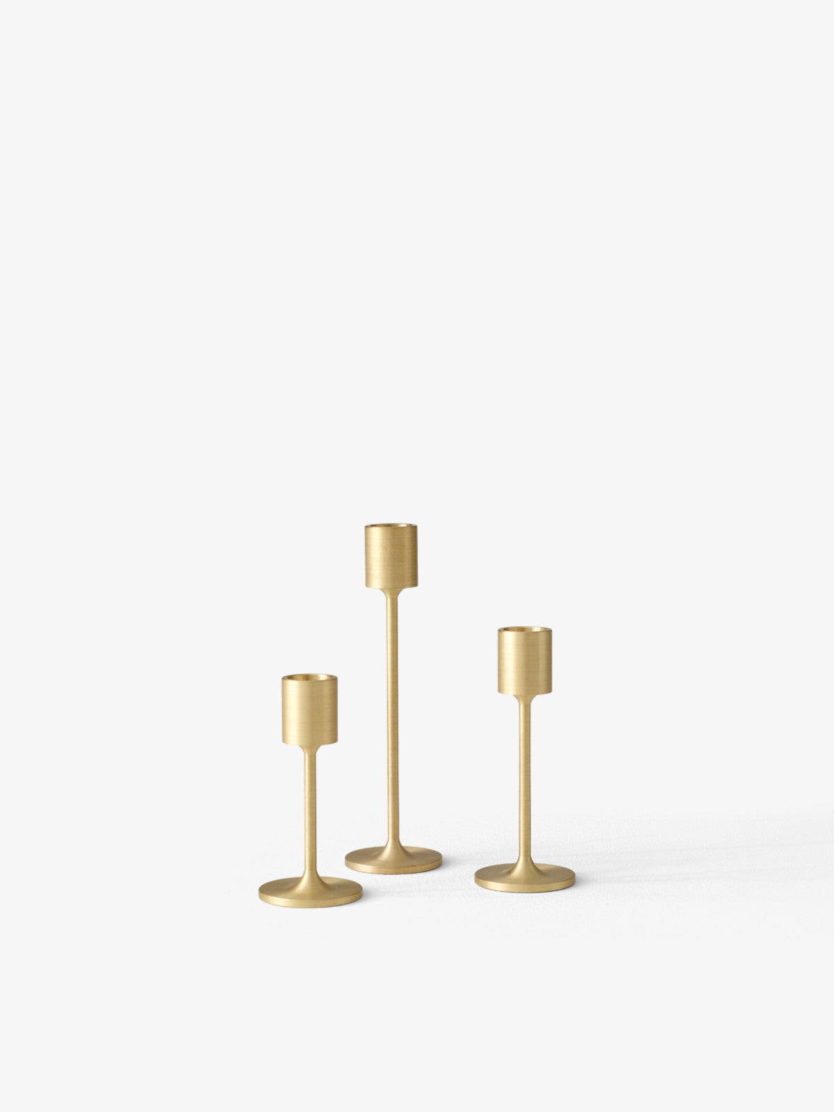 Sets by A. | trio van kandelaars | goud | &Tradition | verkocht door Anneke Crauwels Home