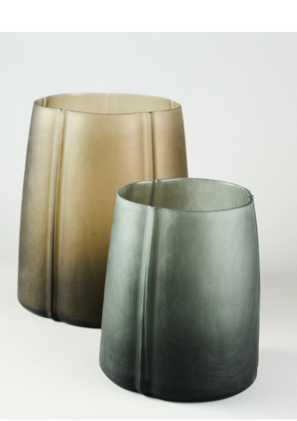 SHAPE - DRAK GREY VASE S