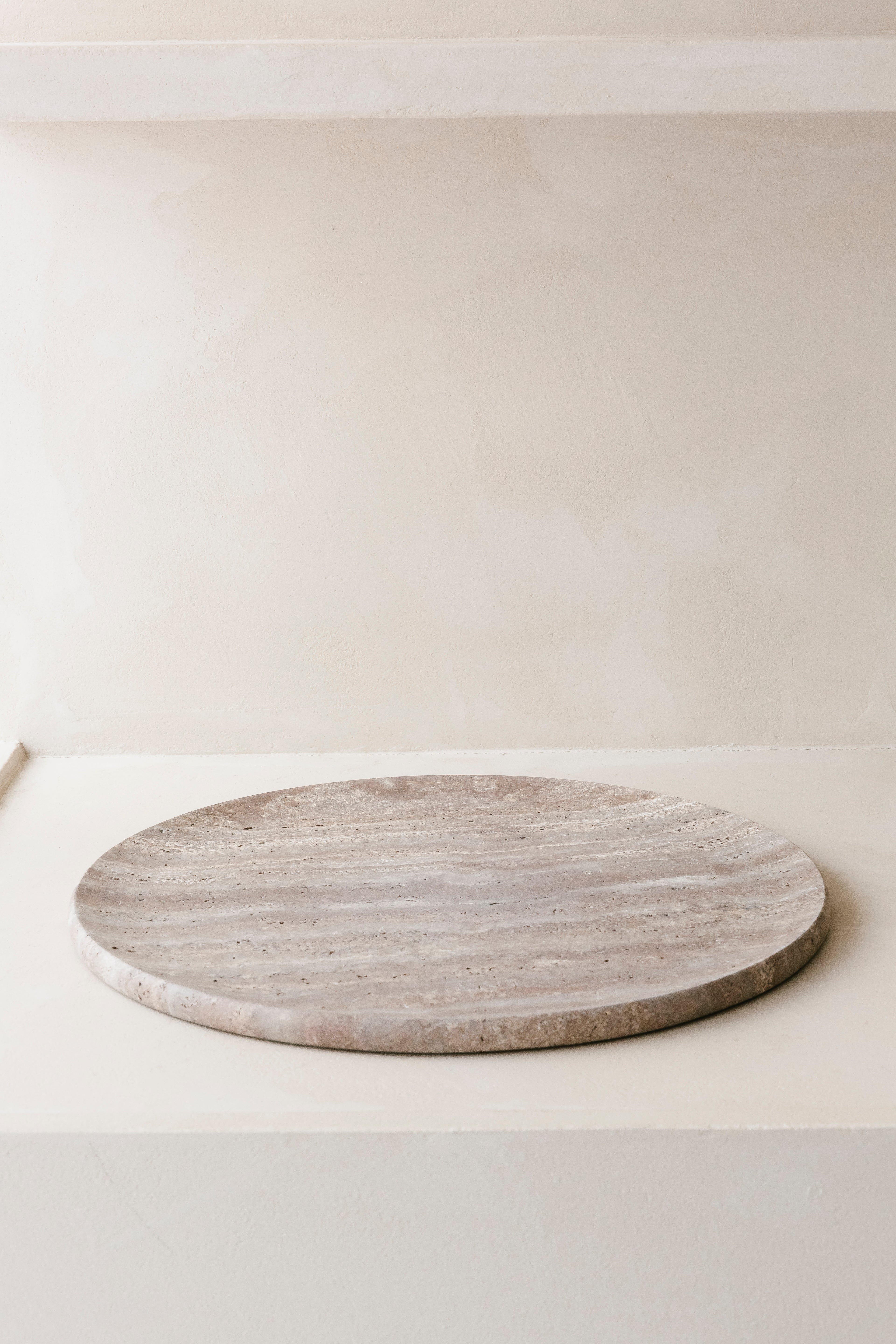 PLATEAU - Titanium Travertijn Ø: 40cm