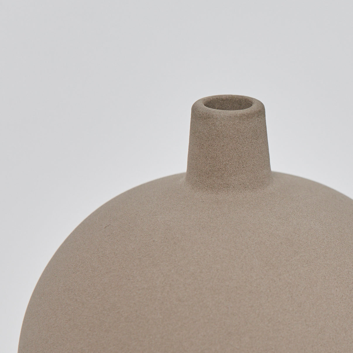 Dome Vaas | Designer | Kristina Dam Studio | Shop | Design Studio Anneke Crauwels | Anneke Crauwels Home