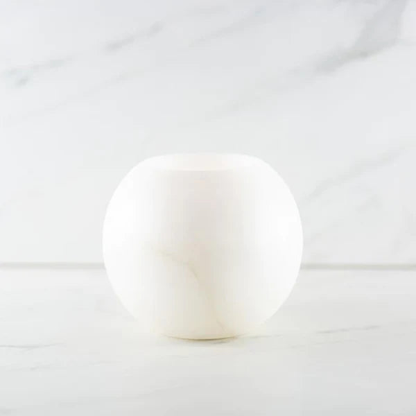 Albast rond theelichtje verkocht door Anneke Crauwels Home