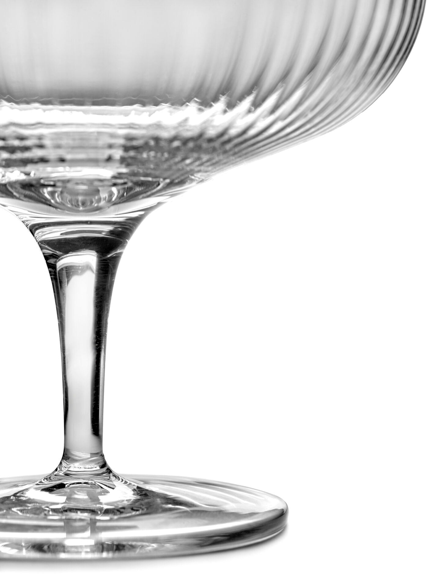 Champagne coupe glazen van Serax | feest | geribbeld | verkocht door Anneke Crauwels Home