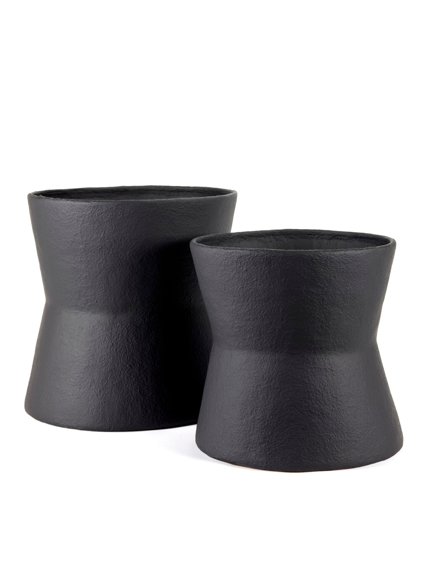 Dented Bloempot zwart | Marie Michielssen | Designer | Serax | Shop | Design Studio Anneke Crauwels | Anneke Crauwels Home