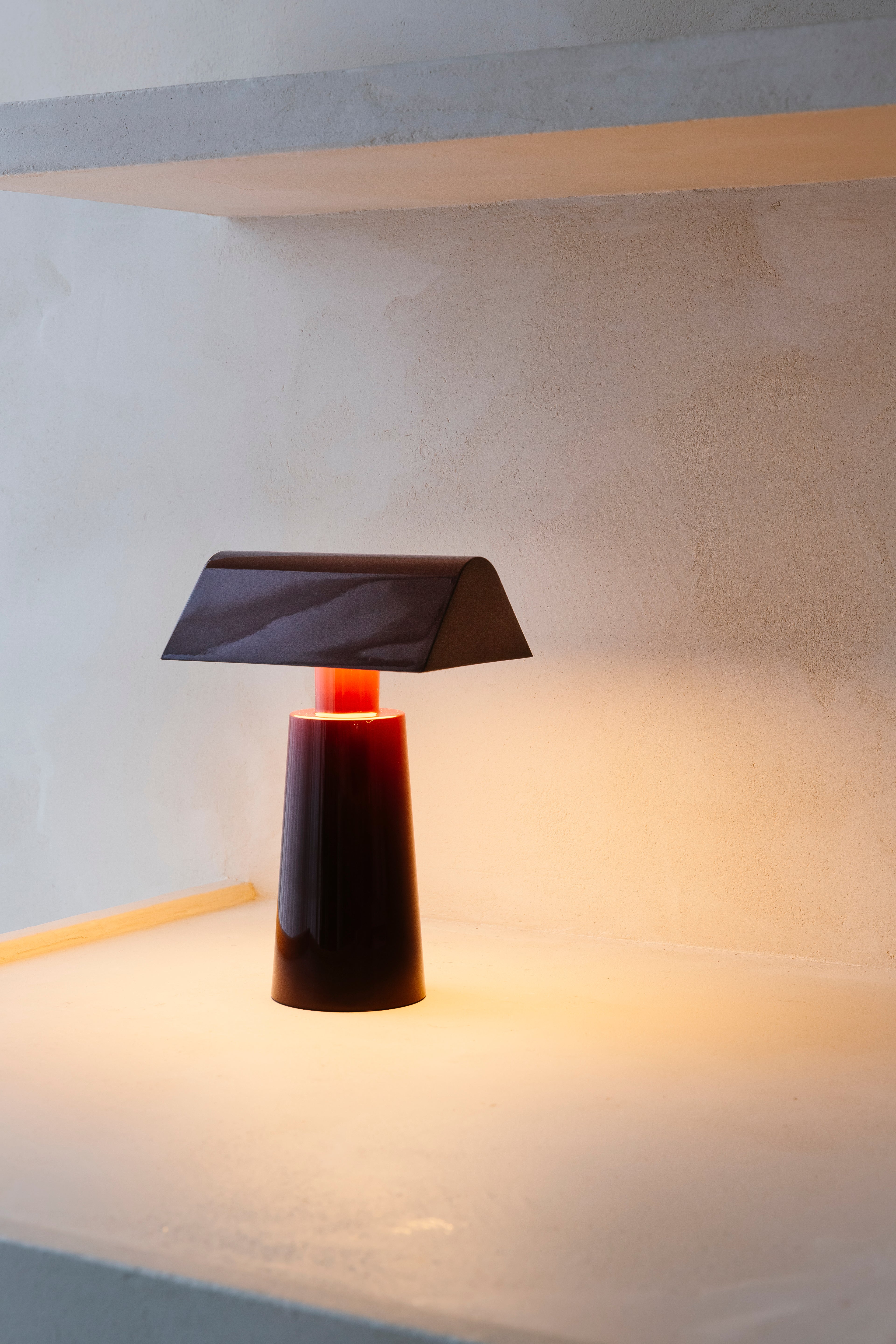 CARET- Draagbare lamp