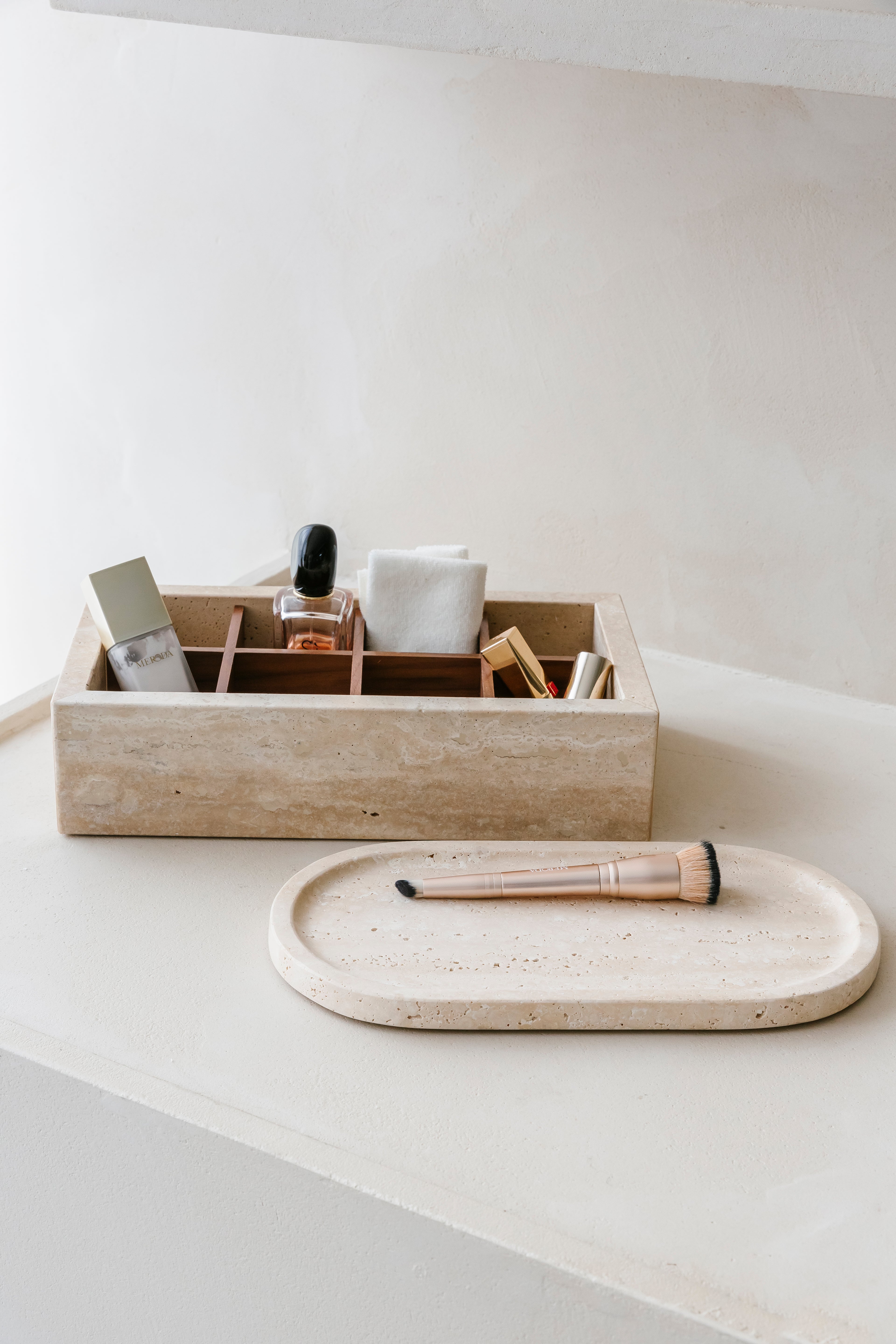 'BEAUTIFULLY ORGANISED' set (2 st.)