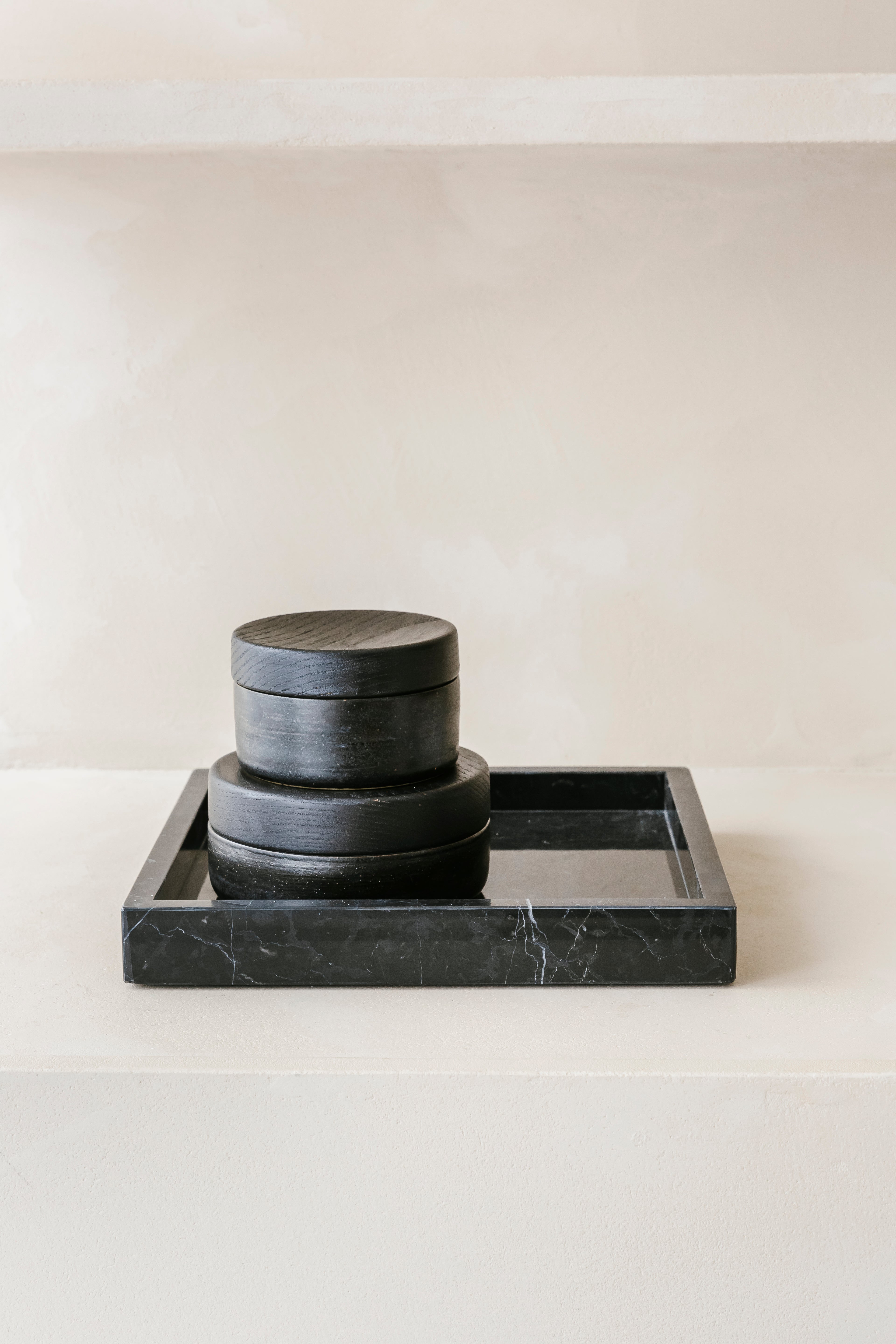 'ORGANISED IN BLACK' set (3 st.)