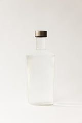 White Haven Glazen waterfles geribbeld met draaidop van Paveau, verkocht door Anneke Crauwels Home