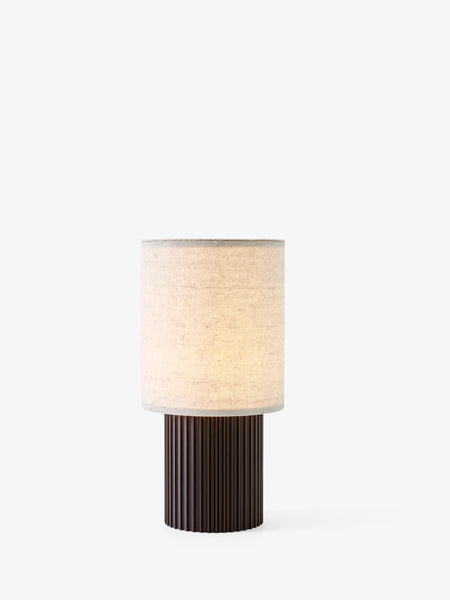 Draagbare lamp | oplaadbaar | &Tradition | design | shop | verkocht door Anneke Crauwels Home