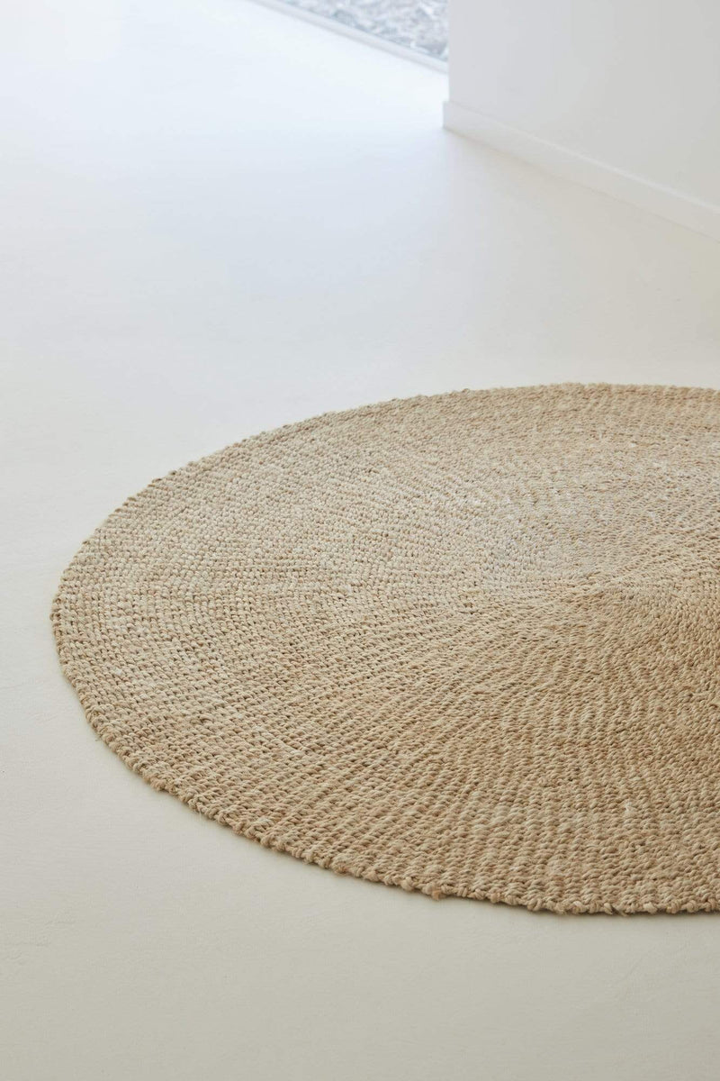Dari ronde tapijt | The Dharma Door | jute | Designer | Shop | Design Studio Anneke Crauwels | Anneke Crauwels Home